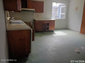 551 W 66th St, Jacksonville, FL 32208