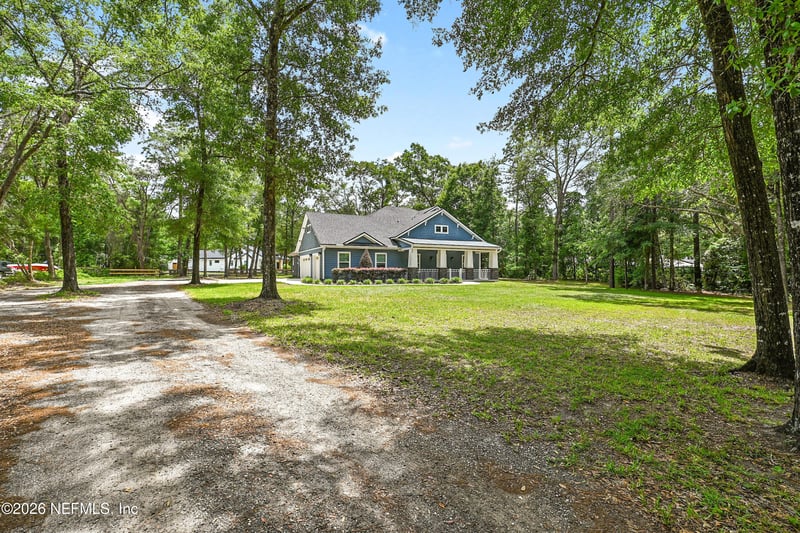 552 Arthur Moore Dr, Green Cove Springs, FL 32043