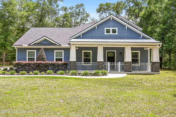 552 Arthur Moore Dr, Green Cove Springs, FL 32043