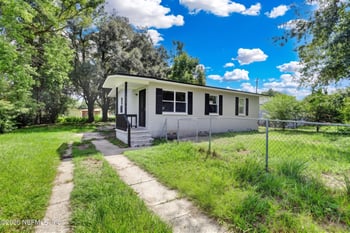 5525 Mahalia Dr, Jacksonville, FL 32209
