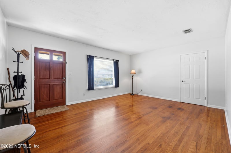 5528 Edmar Rd, Jacksonville, FL 32277