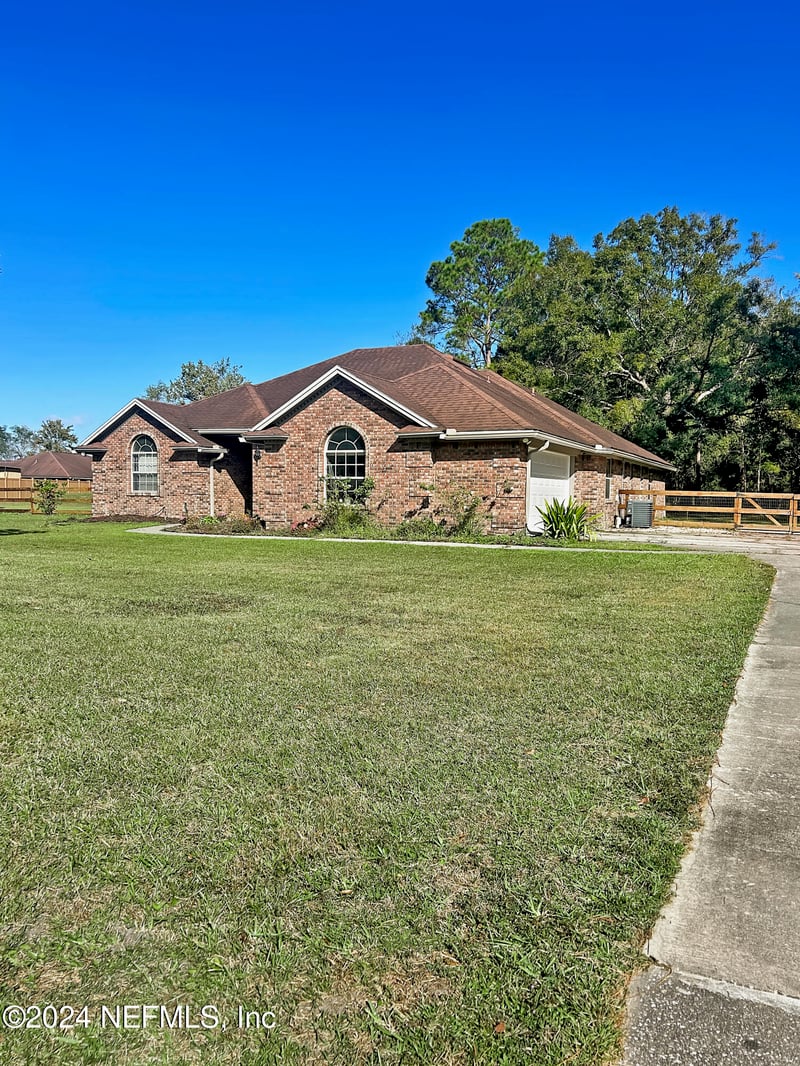55281 Yellow Jacket Dr, Callahan, FL 32011
