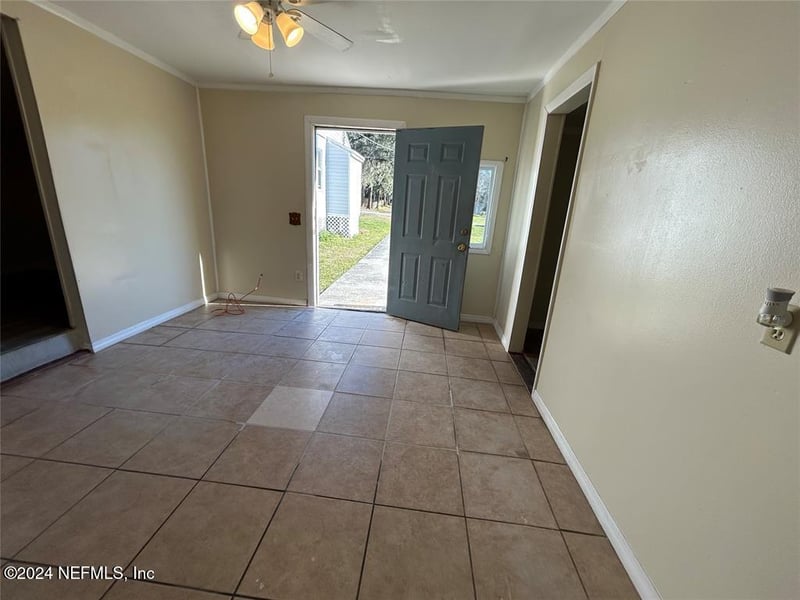553 W 61st St, Jacksonville, FL 32208