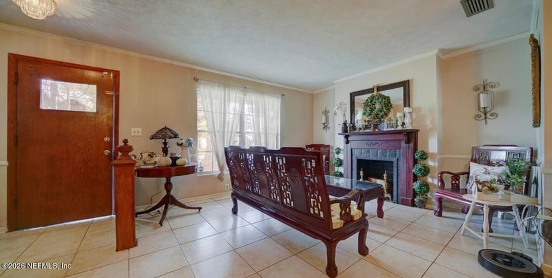 5536 Shorewood Rd, Jacksonville, FL 32210