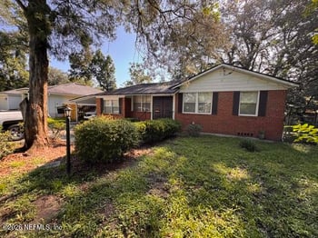 5539 Nettie Rd, Jacksonville, FL 32207