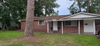 5540 Fargo Dr N, Jacksonville, FL 32207