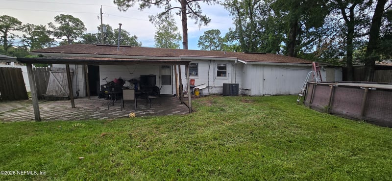 5540 Fargo Dr N, Jacksonville, FL 32207