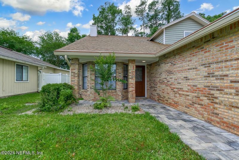 5542 Manfields Pl, Jacksonville, FL 32207