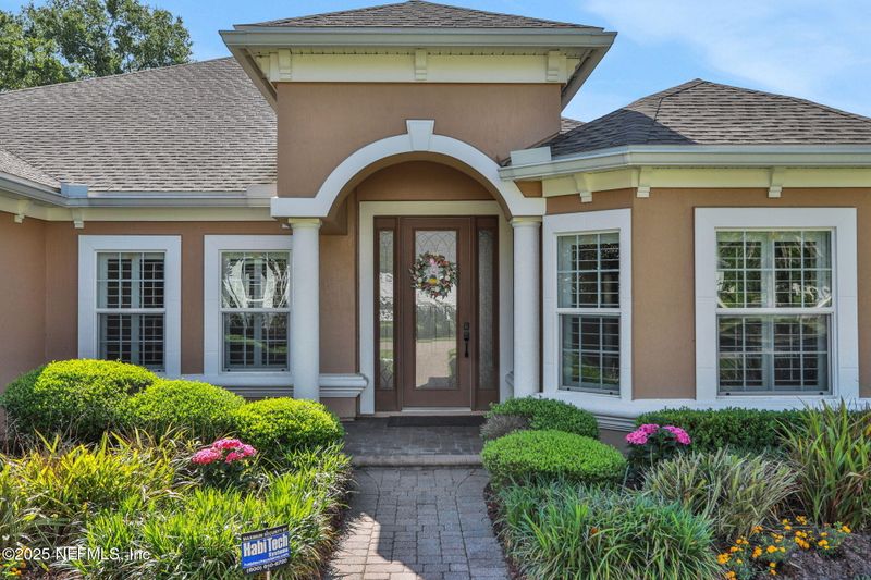 556 E Kesley Ln, St Johns, FL 32259