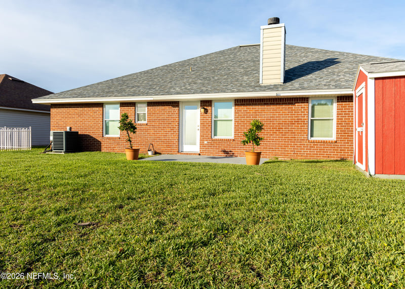 556 Whitfield Rd, Jacksonville, FL 32221