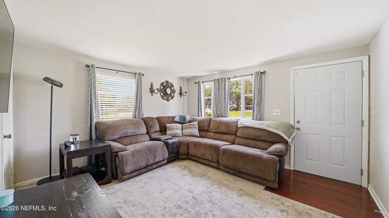 5563 Tampico Rd, Jacksonville, FL 32244