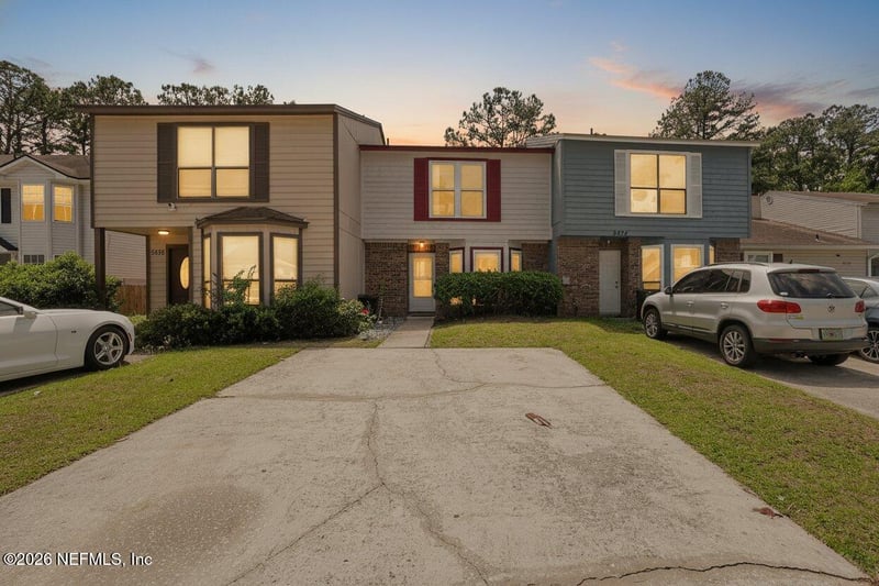 5572 Bryner Dr, Jacksonville, FL 32244