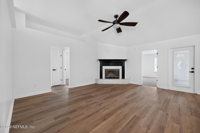 558 Charles Pinckney St, Orange Park, FL 32073