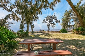 56 Footbridge Rd, St Johns, FL 32259