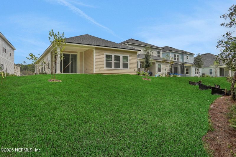 560 Farmfield Dr, St Augustine, FL 32092