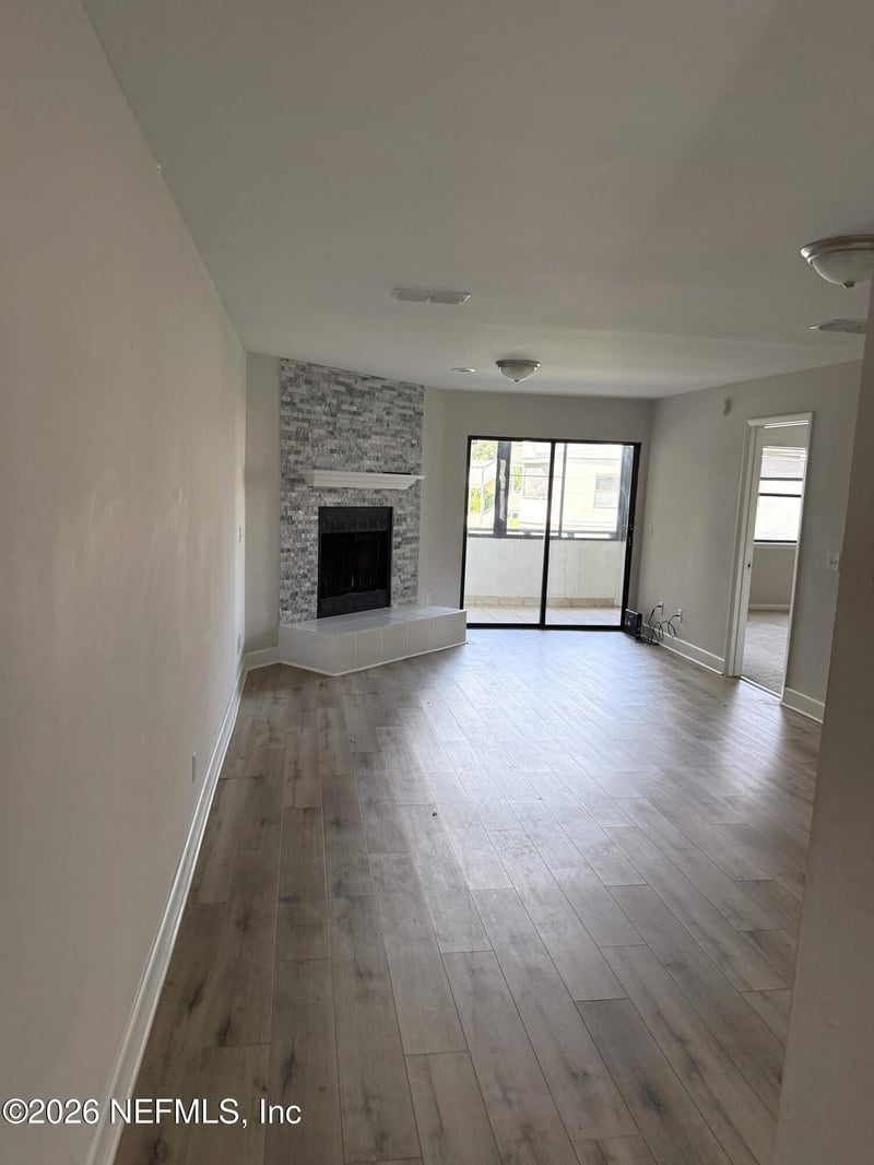 5615 San Juan Ave #105, Jacksonville, FL 32210
