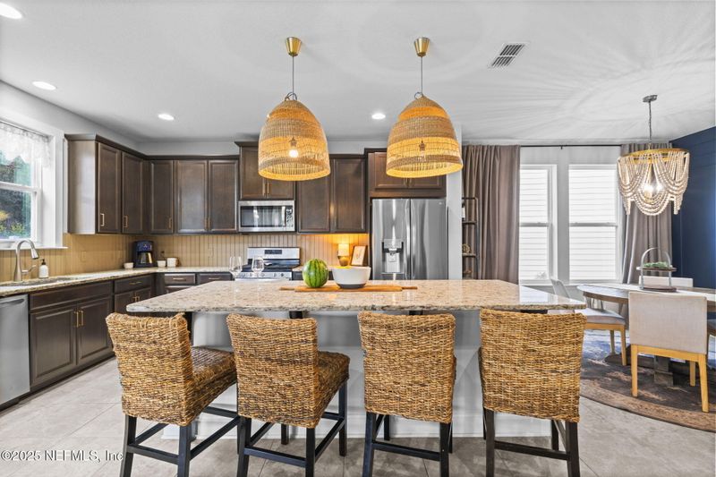 562 Kendall Crossing Dr, St Augustine, FL 32259