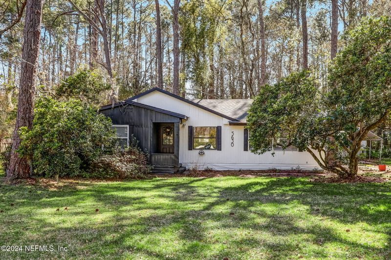 5630 Cruz Rd, Jacksonville, FL 32207