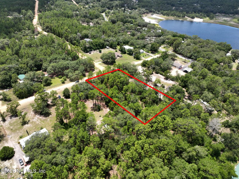 5630 Lassen St, Keystone Heights, FL 32656