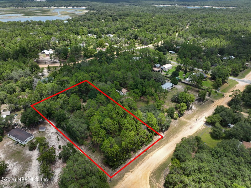 5630 Lassen St, Keystone Heights, FL 32656