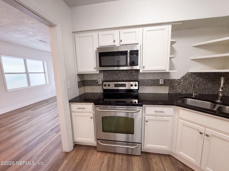 5630 Temple Rd, Jacksonville, FL 32207