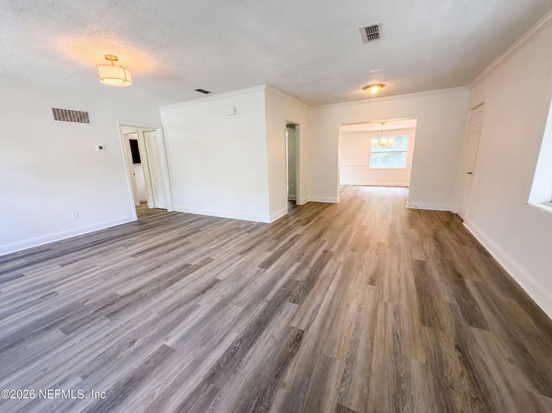 5630 Temple Rd, Jacksonville, FL 32207