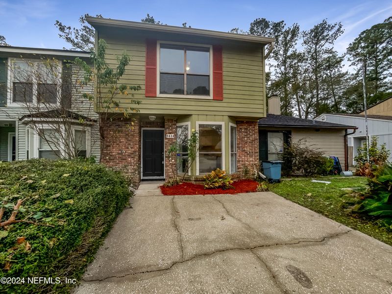 5634 Bryner Dr, Jacksonville, FL 32244