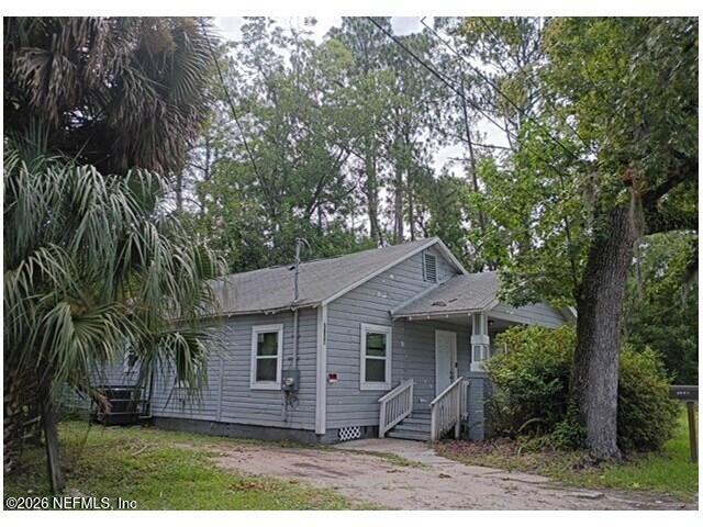 5637 Astor Pl, Jacksonville, FL 32208
