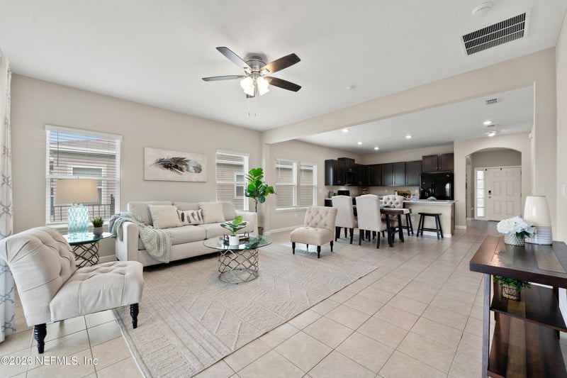 5646 Kellar Cir, Jacksonville, FL 32218
