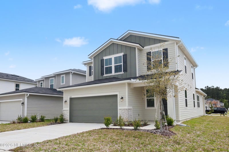5658 Tomahawk Lake Dr, Jacksonville, FL 32254
