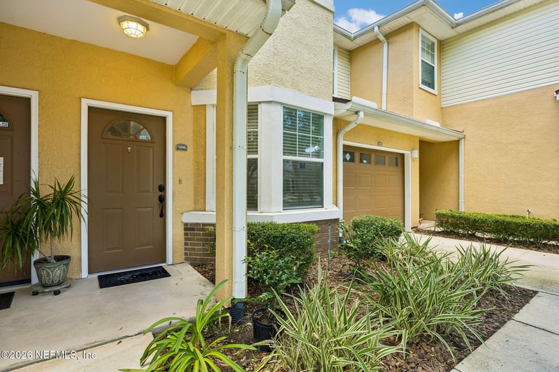 5663 Greenland Rd #706, Jacksonville, FL 32258