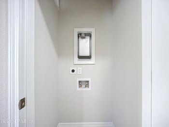 5669 George Ct #101, Jacksonville, FL 32277