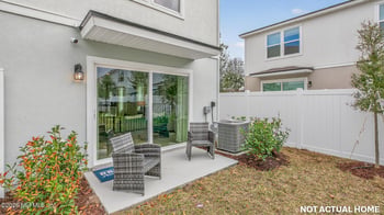 5671 Coppers Edge Ln, Jacksonville, FL 32254