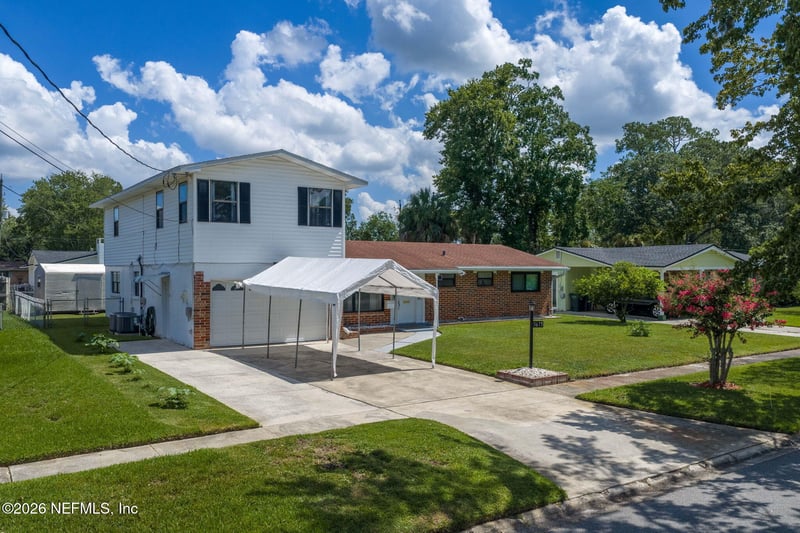 5675 Weber Ln, Jacksonville, FL 32207