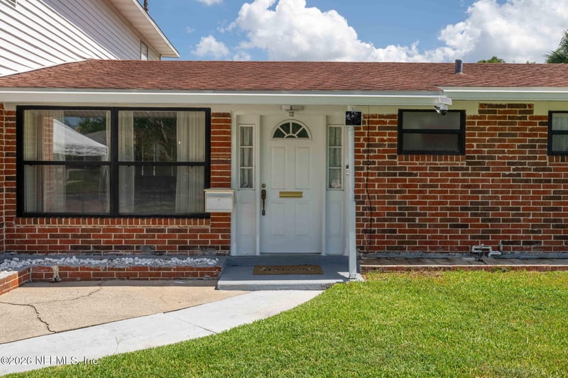 5675 Weber Ln, Jacksonville, FL 32207