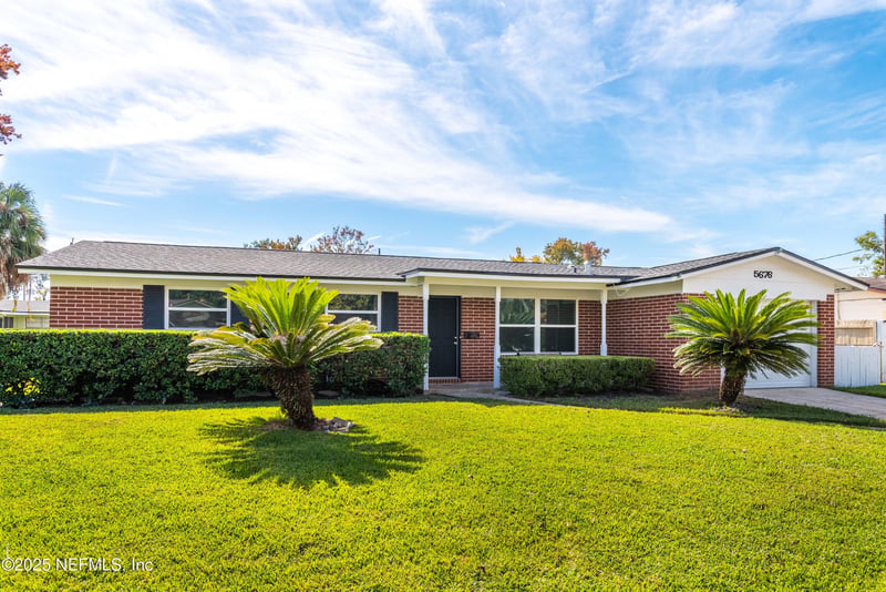 5676 Flagstaff Rd, Jacksonville, FL 32207