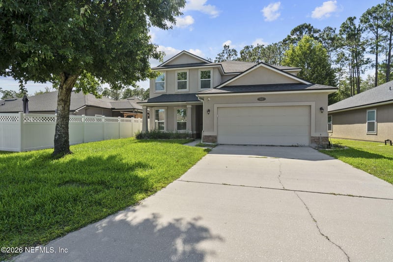 569 Glendale Ln, Orange Park, FL 32065