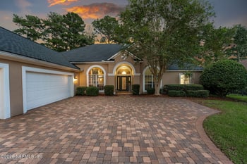 569 Golden Links Dr, Orange Park, FL 32073