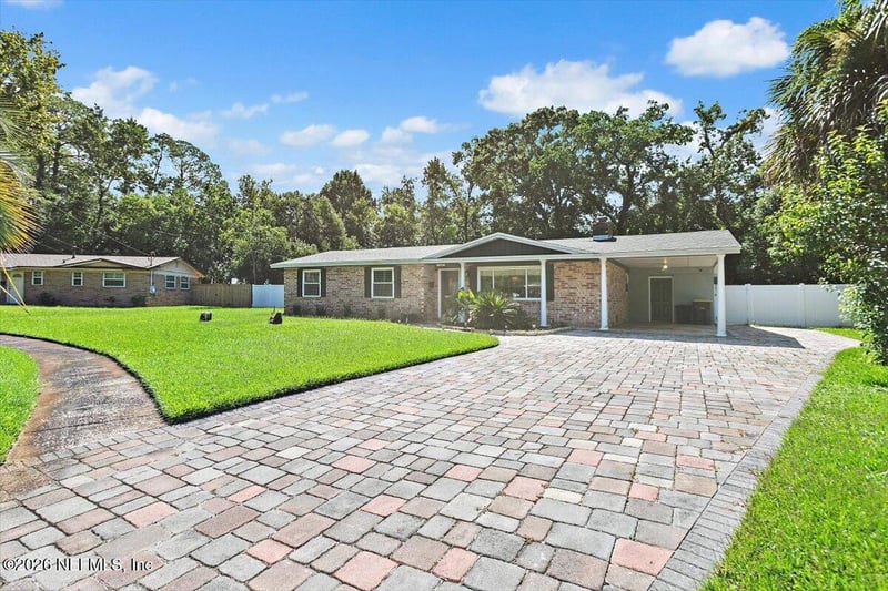 5698 Weber Ln, Jacksonville, FL 32207