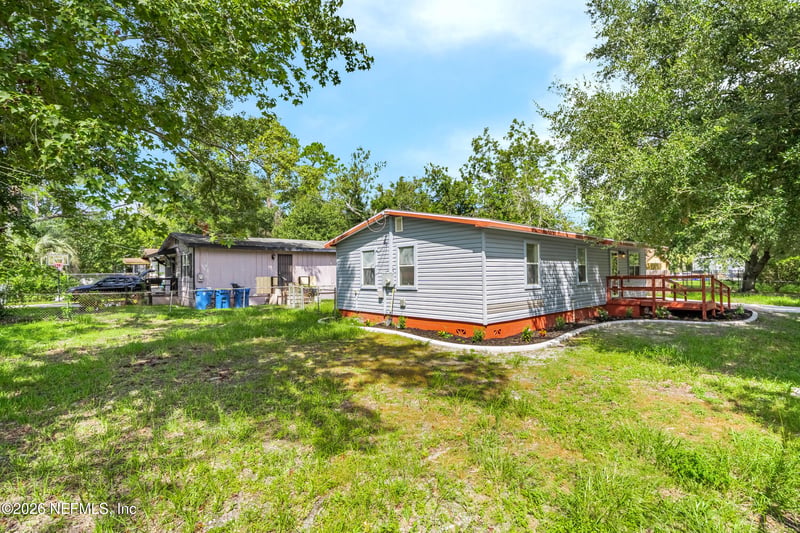 5704 Xavier Rd, Jacksonville, FL 32209