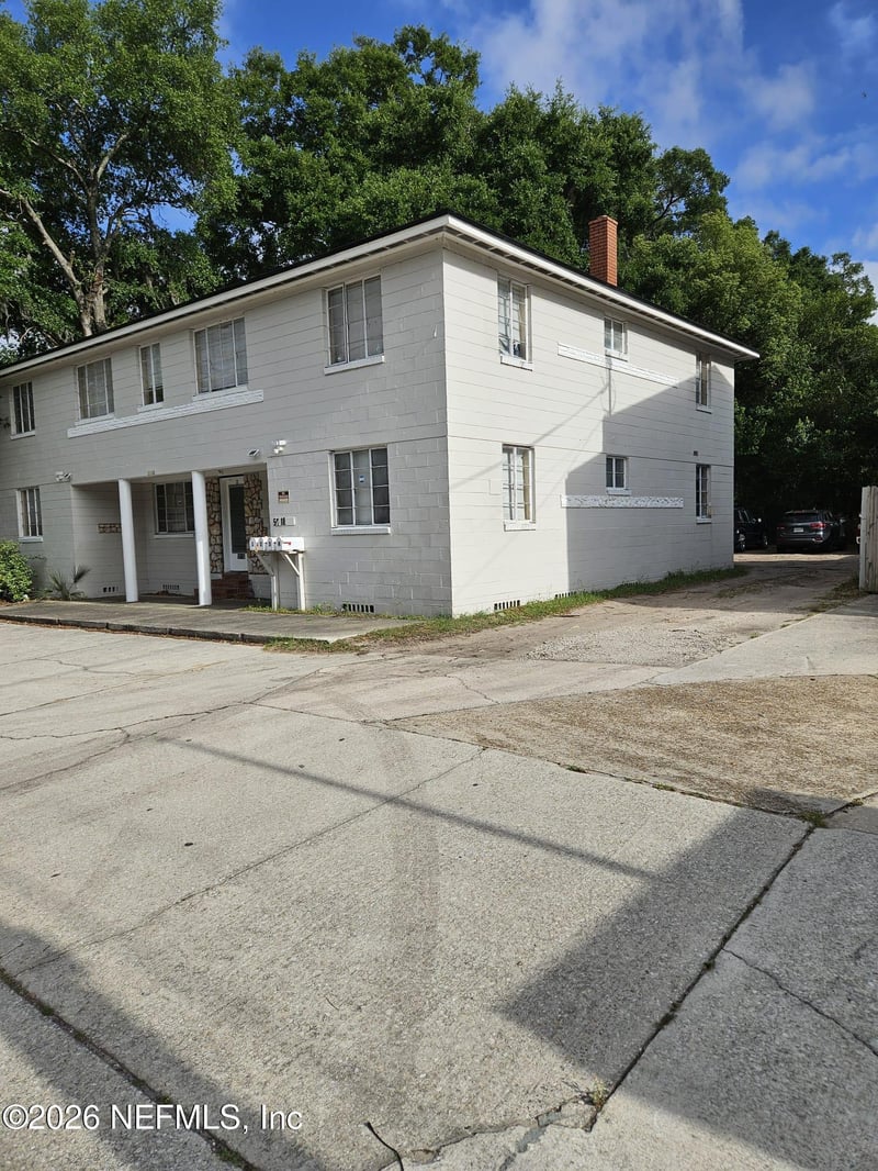 5718 Merrill Rd, Jacksonville, FL 32277