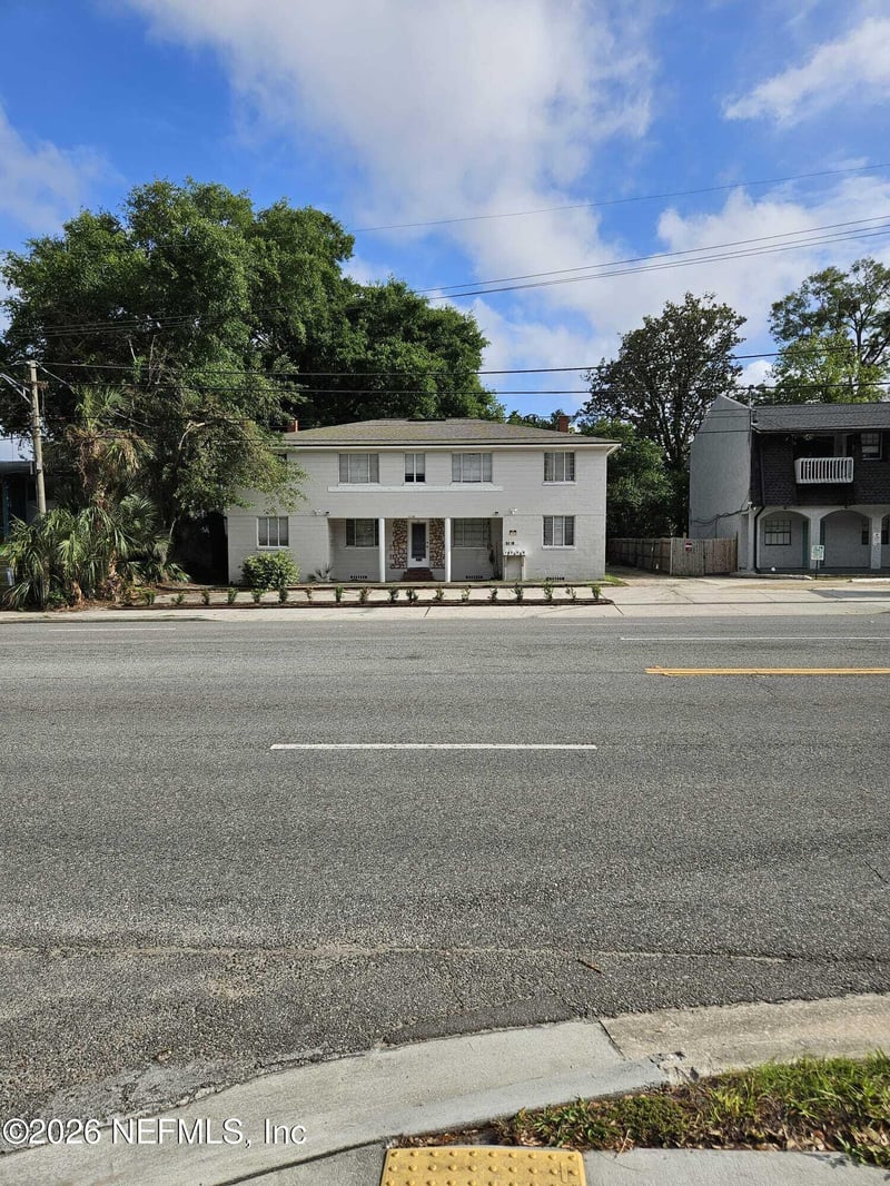 5718 Merrill Rd, Jacksonville, FL 32277