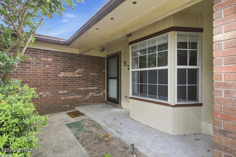 572 John Hancock St, Orange Park, FL 32073