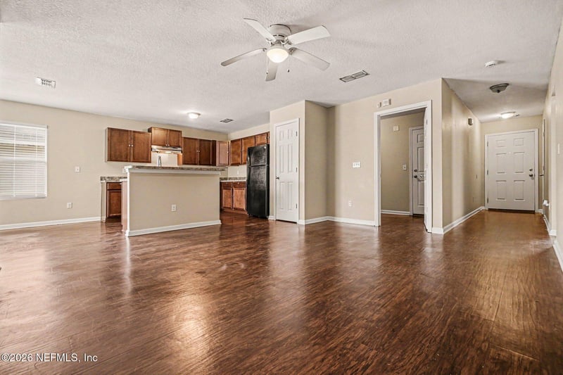 5759 Village Pond Cir, Jacksonville, FL 32210