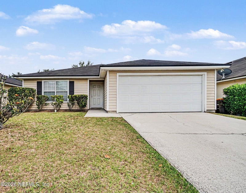 5759 Village Pond Cir, Jacksonville, FL 32210