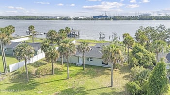 5764 Heckscher Dr, Jacksonville, FL 32226