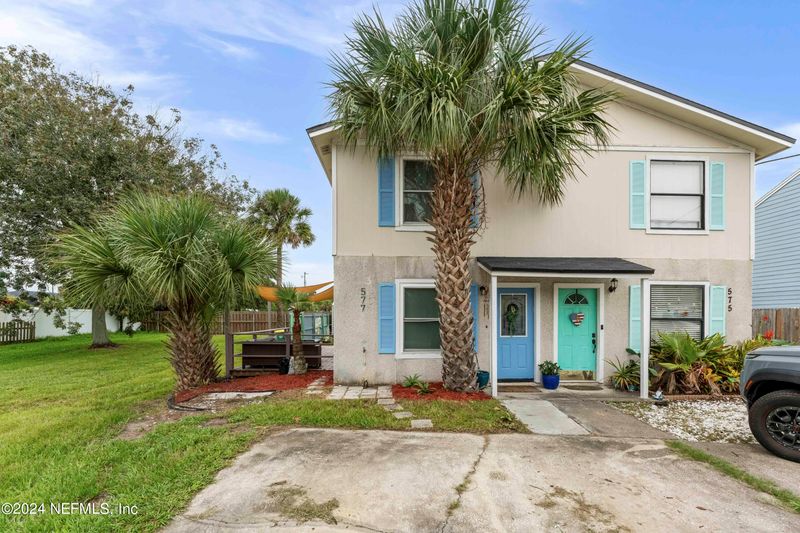 577 6th Ave S, Jacksonville Beach, FL 32250