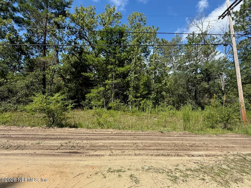 5775 Overlook Dr W, Keystone Heights, FL 32656