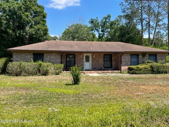 579 Tara Farms Dr, Middleburg, FL 32068