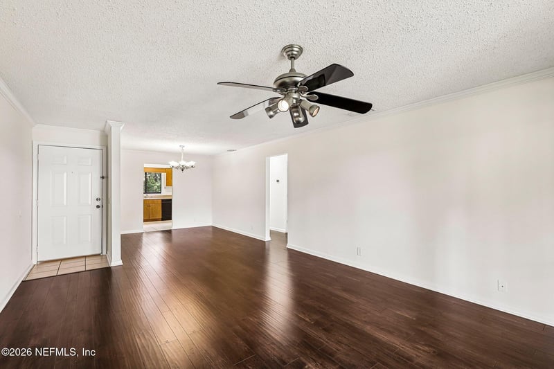 5811 Atlantic Blvd #210, Jacksonville, FL 32207